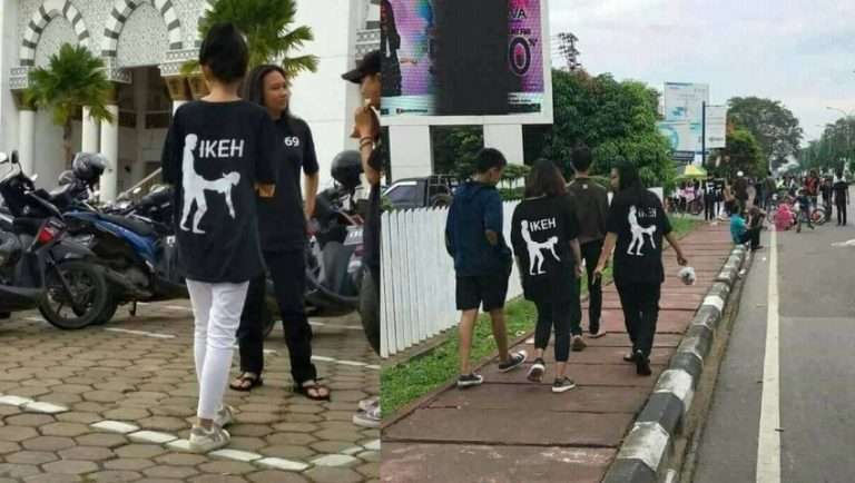Gara gara gambar pada baju yang dipakainya dua remaja cewek ini hebohkan media sosial dasar kids jaman now 2
