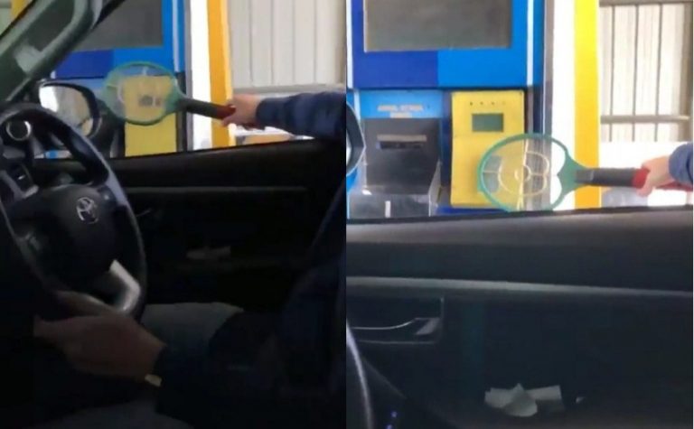Over kreatif Aksi pria ini bayar e toll bikin ngakak suka suka lu dah tong 1