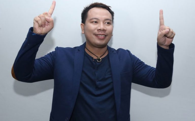 Disukai wanita wanita cantik Mbah Mijan sebut Vicky Prasetyo punya ajian pemikat sukma