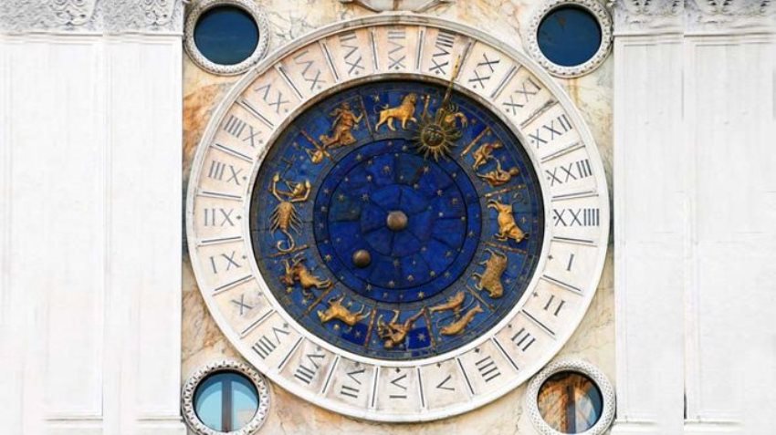 Ini dia zodiak-zodiak yang diprediksi karier dan cintanya sukses di tahun 2018, apakah kamu salah satunya?