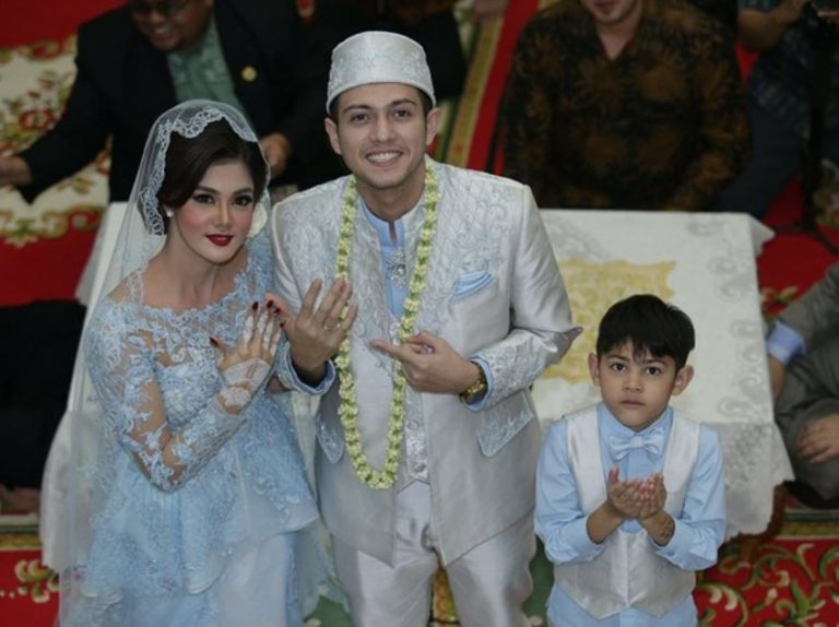 Lepas masa duda Rifky Balweel resmi nikahi tunangannya Biby Alraen