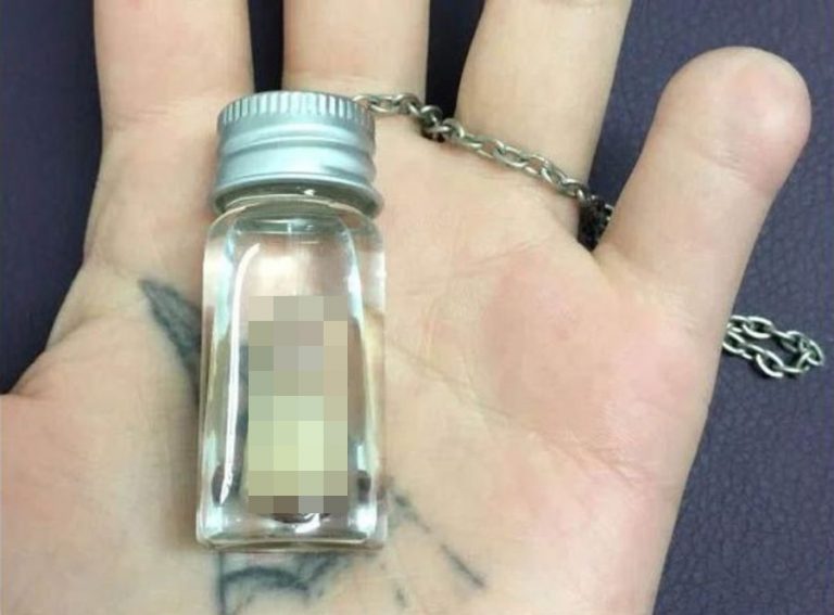 Bandul Kalung 1