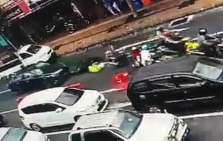 Dari ditabrak hingga dilindas aksi kejar kejaran anggota polisi dan bandar narkoba ini nerakhir sadis