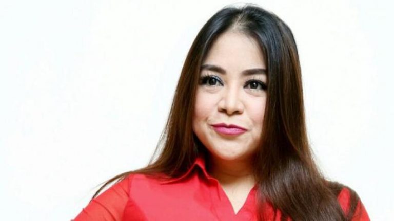 Perseteruan semakin memanas Annisa Bahar tak lagi anggap Juwita Bahar sebagai anaknya
