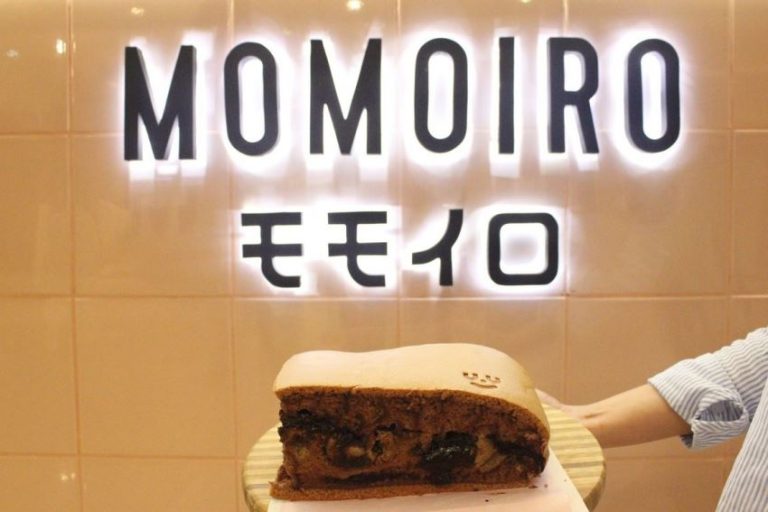 Sebelum video belatung dalam kue pegawai Momoiro tercyduk lakukan hal ini