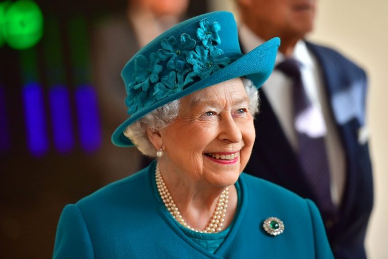 Ratu Elizabeth II