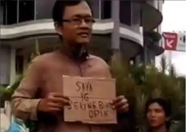 Tercyduk pria ini disidang para driver ojol gara gara sering lakukan orderan fiktif hari ini kamu saya ampuni