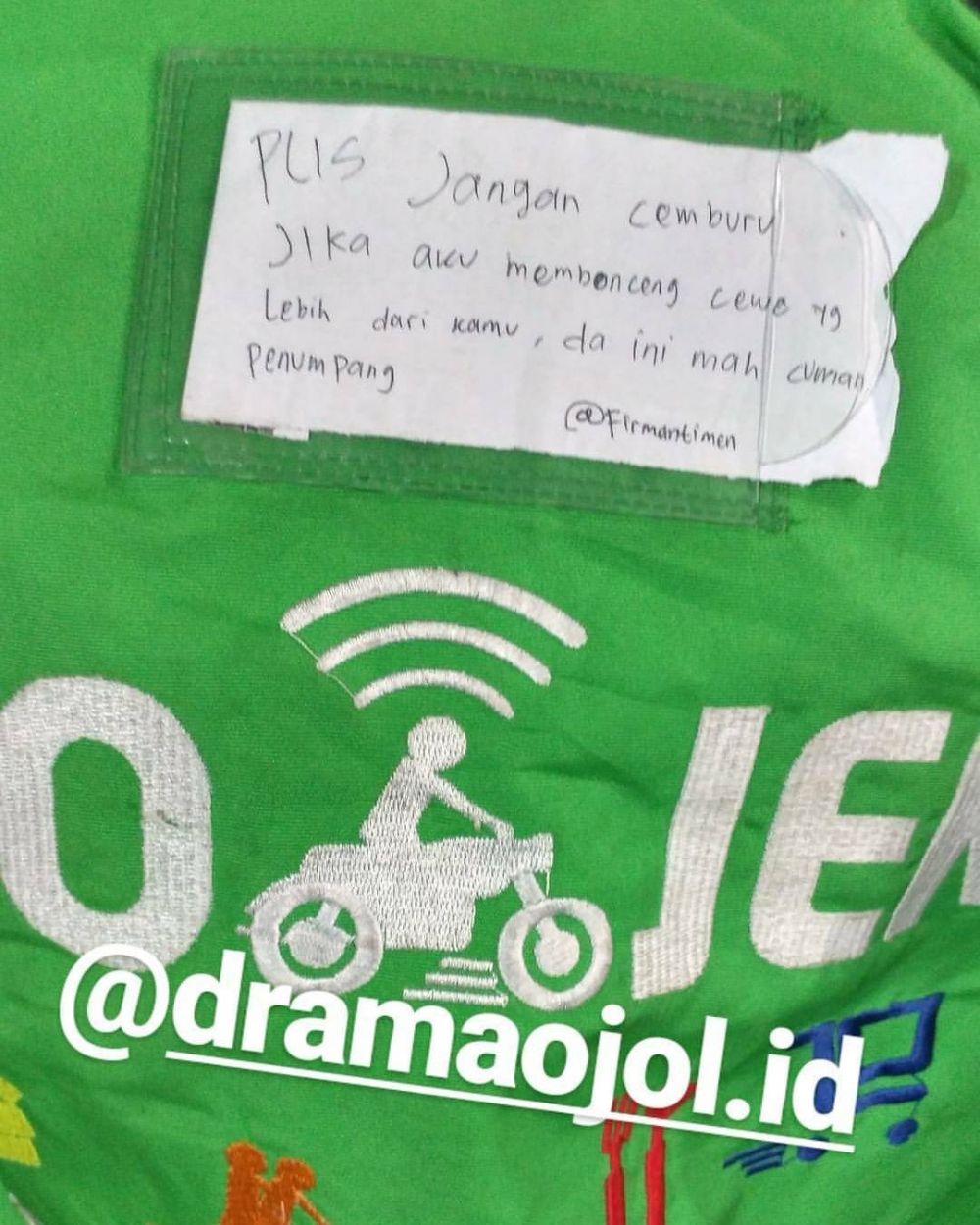 Pesan nyeleneh driver ojek online ini bikin penumpangnya senyum sendiri