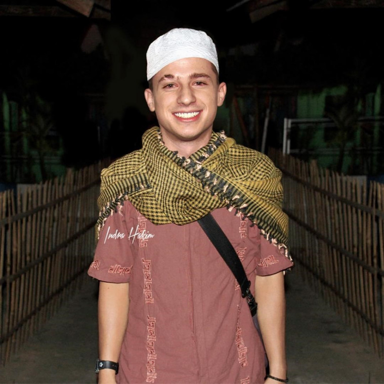 Charlie Puth pulang tadarus