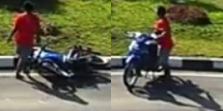 Kesal motornya mogok yang dilakukan emak emak asal Medan ini bikin tepuk jidat 1