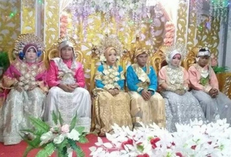 Bikin heboh tiga bersaudara nikah bersamaan dalam tiga sesi akad
