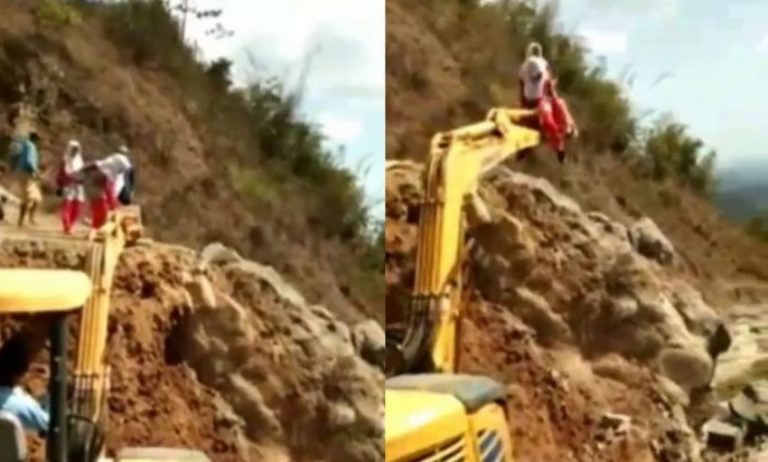 Viral video perjuangan siswi yang hendak sekolah naik eksavator sebrangi sungai di kaliwungu