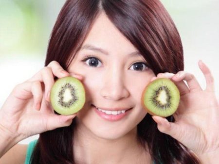 manfaat buah kiwi untuk kecantikan