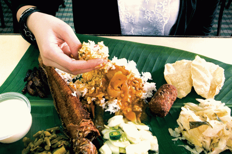 Manfaat makan pakai tangan bagi kesehatan