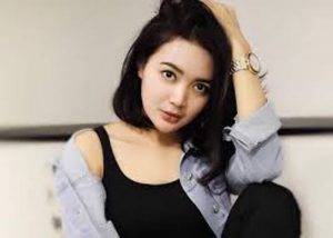 Artis janda tanpa anak