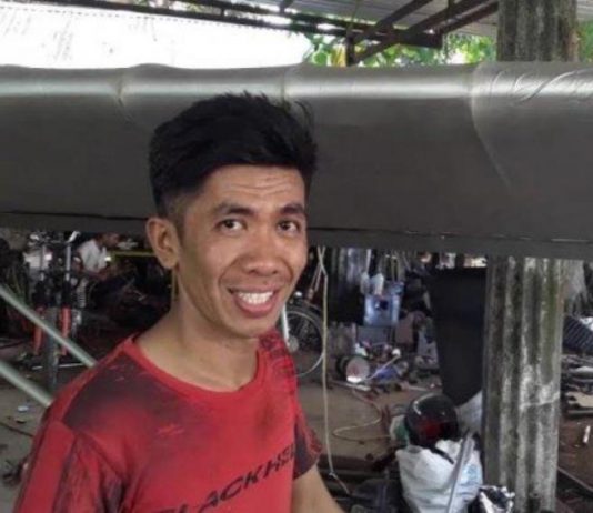 Manfaatkan barang rongsokan, pria asal Pinrang ini berhasil bikin pesawat jenis Ultra Light
