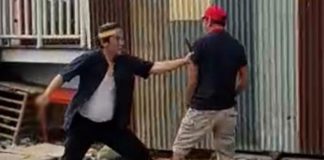 Viral video pria ngamuk pakai badik, nasibnya berakhir di kantor polisi!
