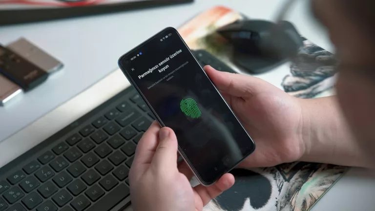Aplikasi Melihat Password WiFi