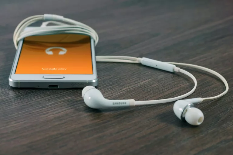 Aplikasi Musik Penghasil Uang